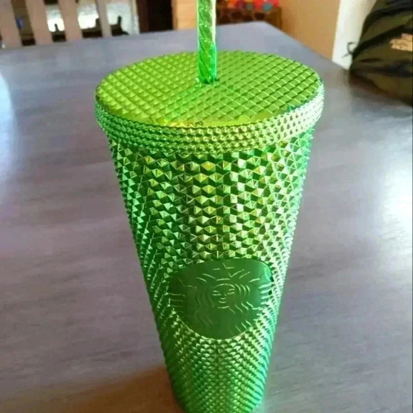 Limited Edition Starbucks Cup Trinta - Picture 1 of 2